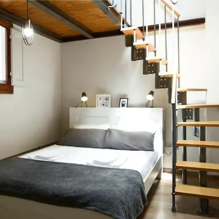 Otomo'Shome_Love Is On The Roof! For Big Groups Florença Exterior foto